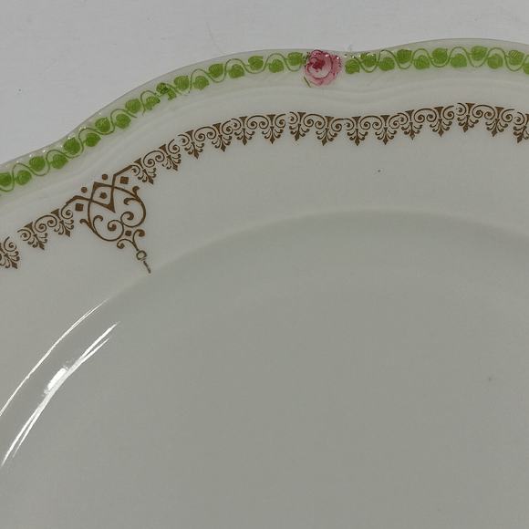 Ceramic Wavy Edge Plate 7.5" Diam Green Rim With Pink Roses In Between and Gold - Picture 2 of 5